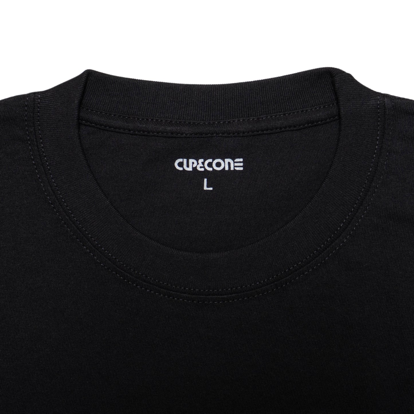 LISTENING IS LIVING Label Tee - Black