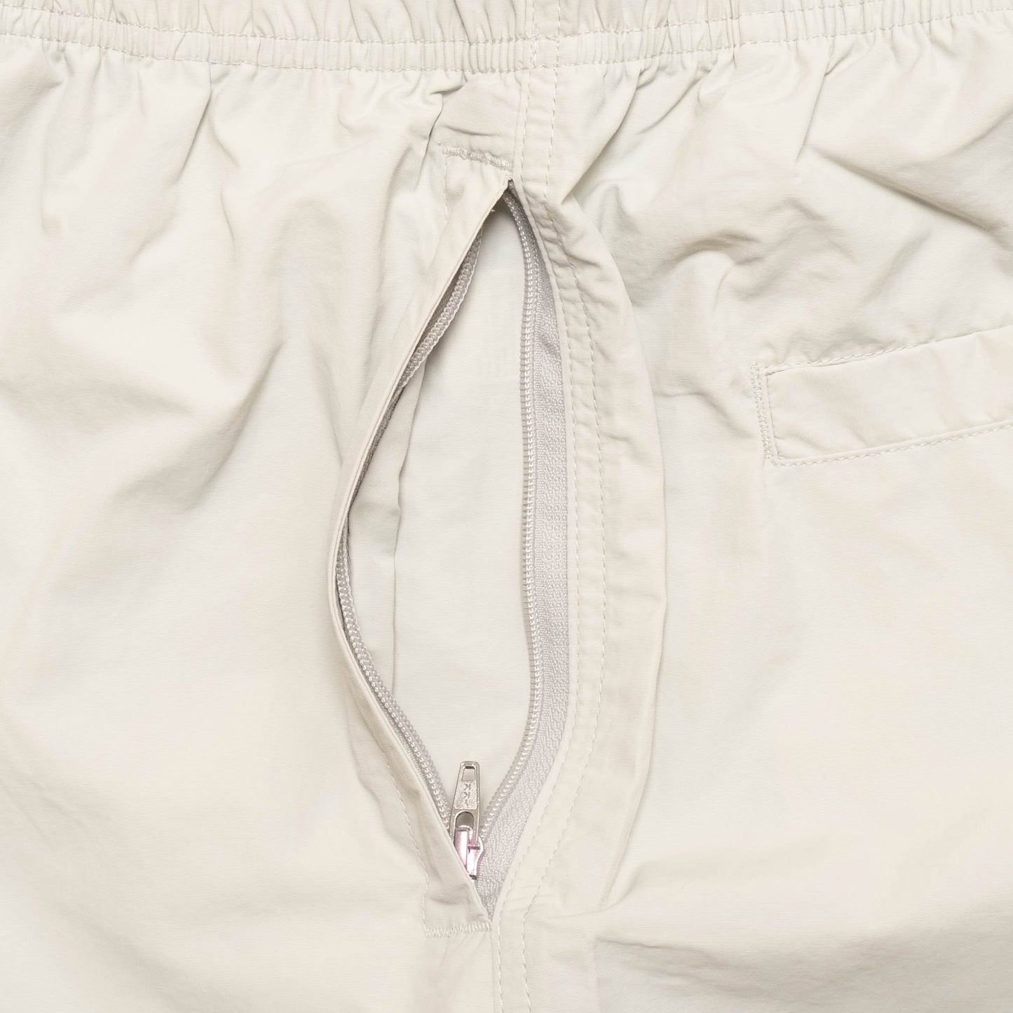 Taslan Nylon Desk Work Shorts - Ivory