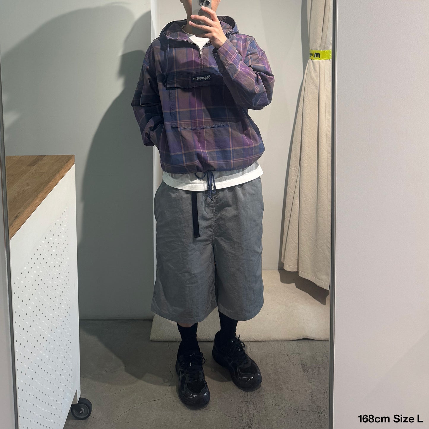 Nylon Twill Desk Work Long Shorts - Silver
