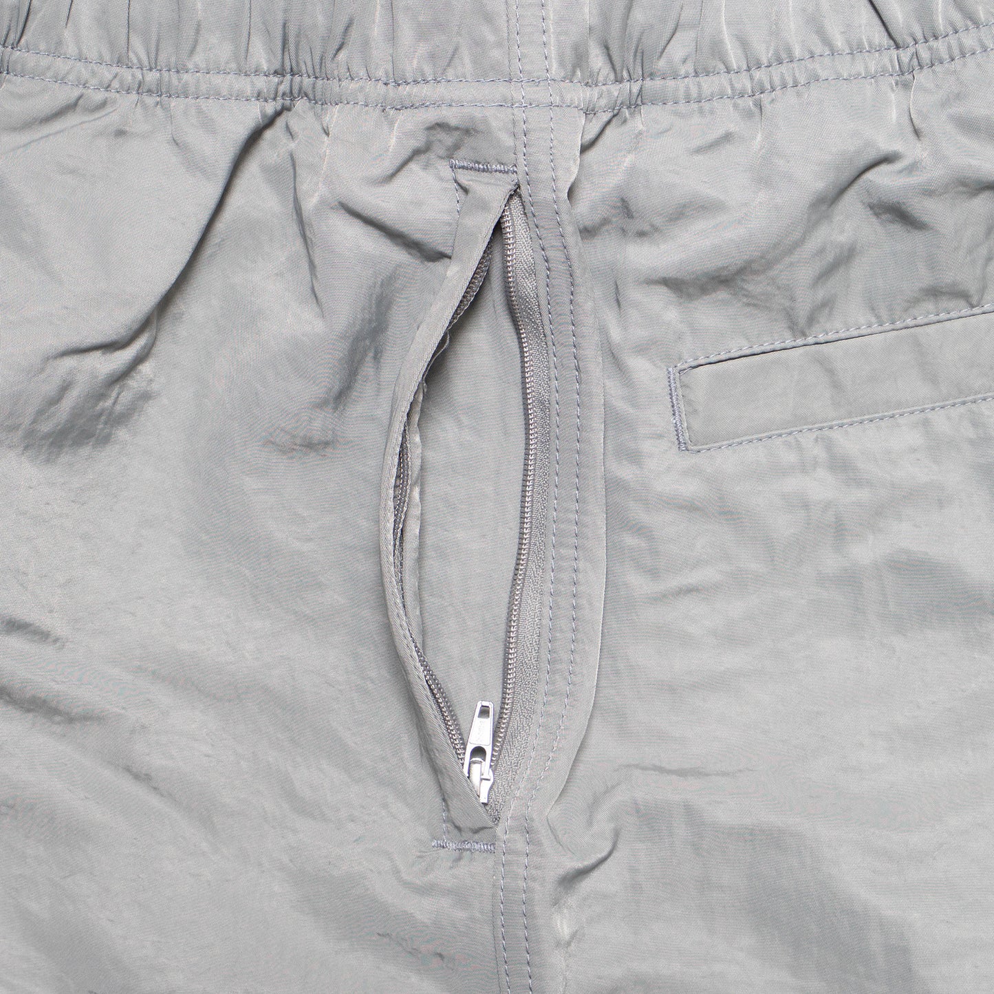 Nylon Twill Desk Work Long Shorts - Silver