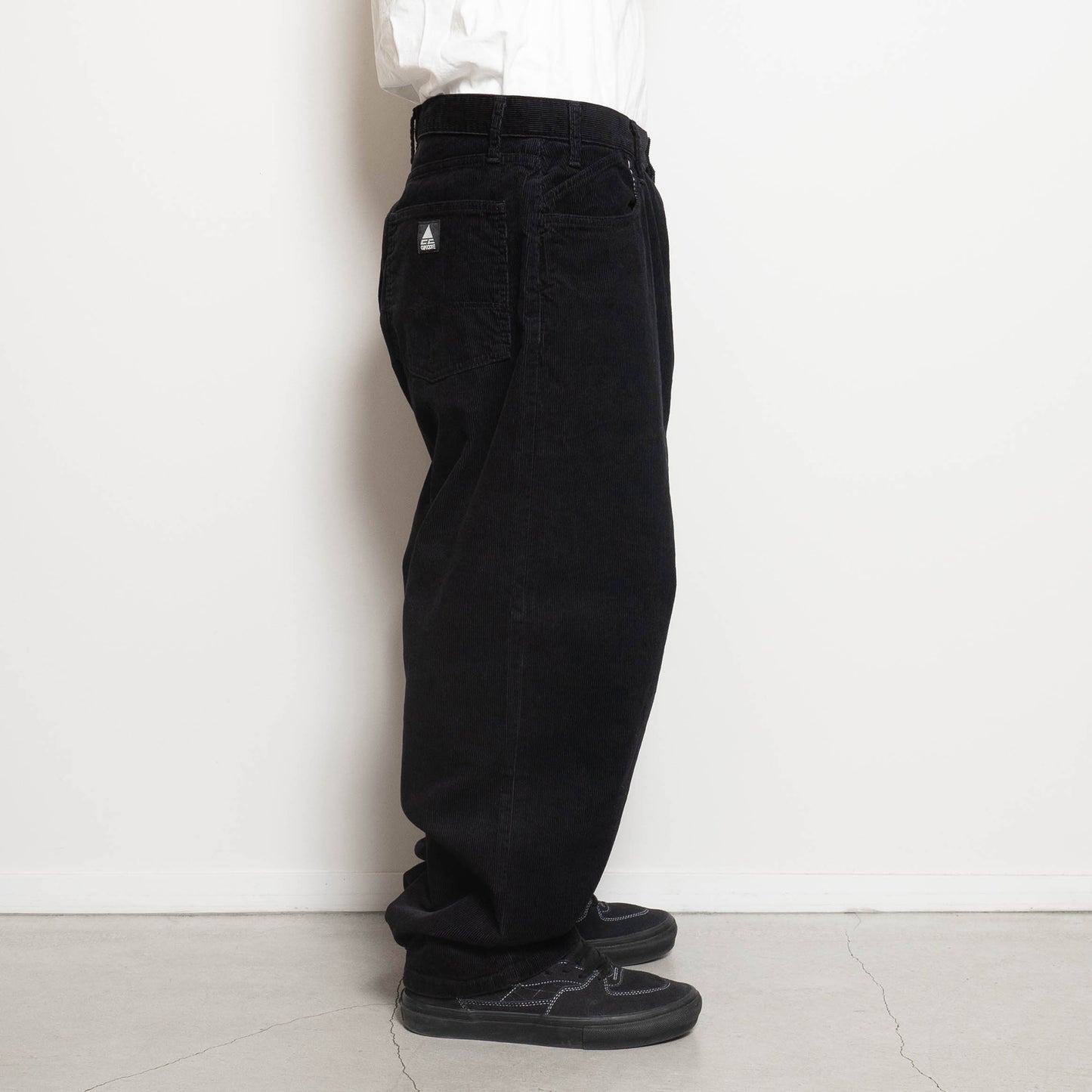 CC Baggy Corduroy Jeans - Black